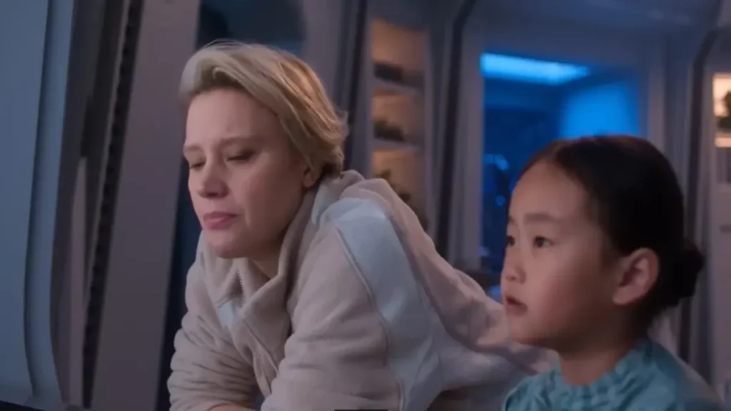 In the Blink of an Eye trailer scene showing an intimate moment between two characters in a futuristic interior