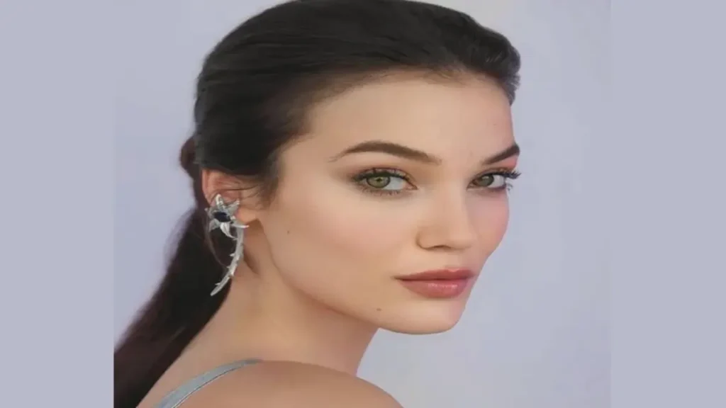 Pınar Deniz Stars in Nuri Bilge Ceylan’s New Summer Film Pınar Deniz portrait ahead of her lead role in Nuri Bilge Ceylan’s new summer film