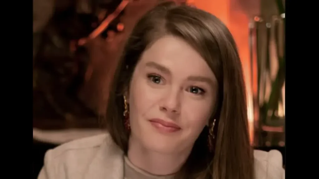 Lead actress from the upcoming HBO Max drama series Humans, directed by acclaimed filmmaker Emin Alper.