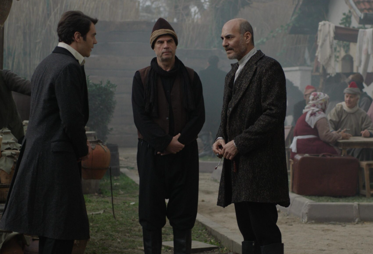 Ismail Dad Ismail Ege Şaşmaz Joins Father & Brother in Onbeşliler
