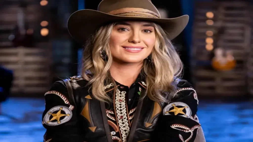 Lainey Wilson Shines in Keepin’ Country Cool: A Deep Dive into Netflix’s Authentic Country Story Lainey Wilson smiling in cowboy hat in Netflix documentary Keepin’ Country Cool