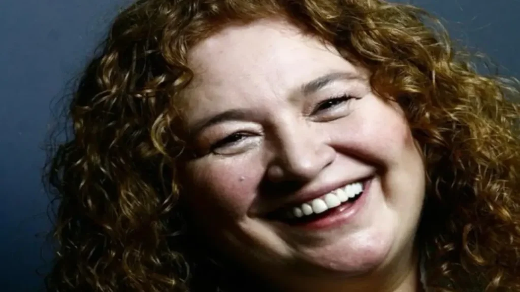 Nalan Okçuoğlu smiling portrait from Eşref Rüya cast update