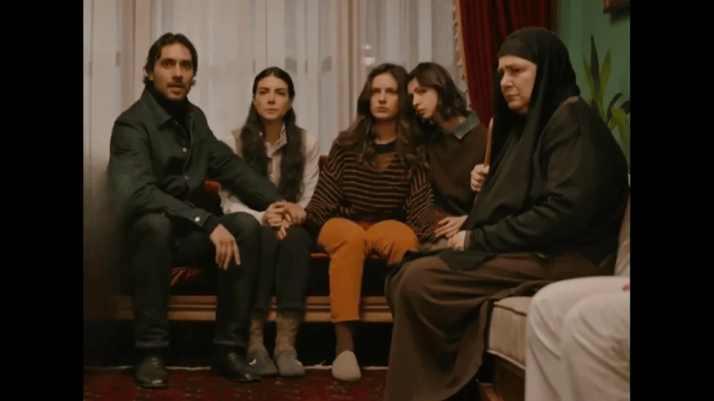 Taşacak Bu Deniz Episode 25 dramatic village confrontation scene