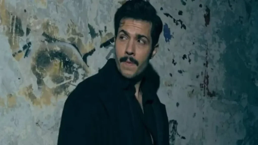 Efekan Can as Cemo in ABİ Season 1 finale scene ahead of Season 2 storyline expansion