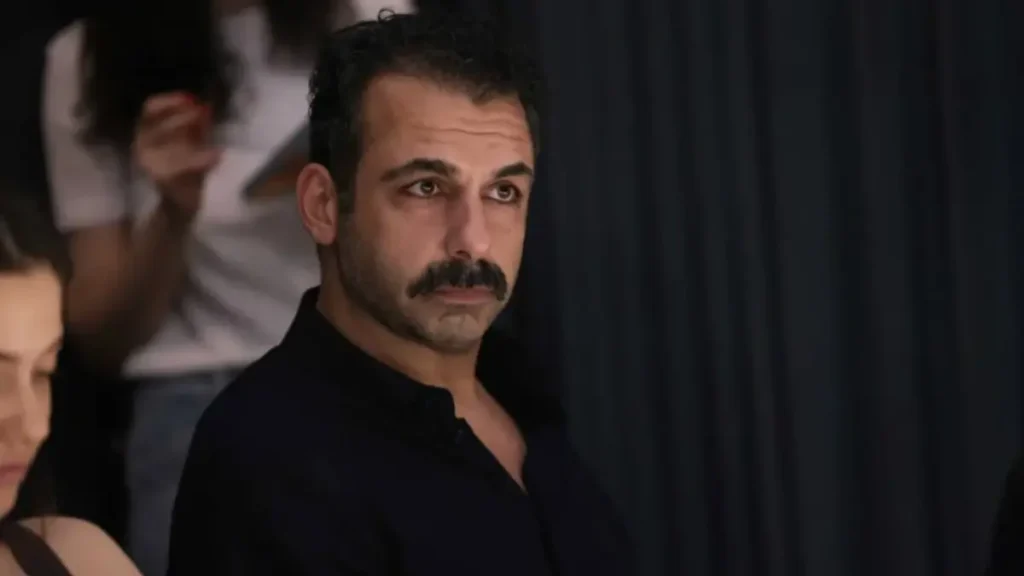 Haki Biçici as Rıza in ATV’s Mercan Köşk series