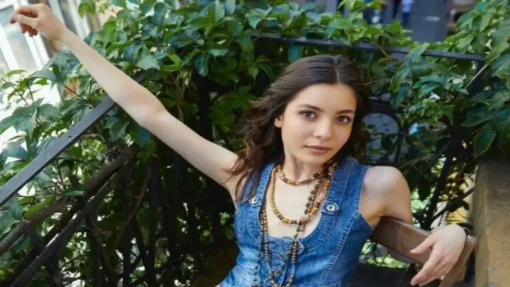 Lara Aslan as Hediye in Doğa’nın Kanunu TV series