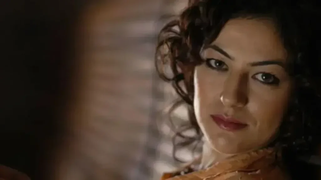 Nergis Öztürk Joins Kanal D’s Ambitious New Drama Haysiyet: Full Cast, Storyline and Industry Expectations Nergis Öztürk in upcoming Kanal D drama Haysiyet