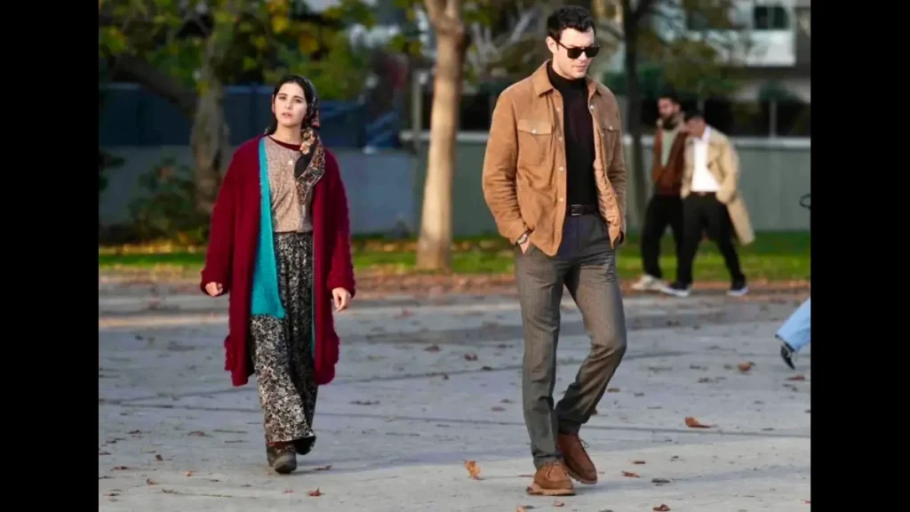 Helin Kandemir and Aytaç Şaşmaz in Sevdiğim Sensin season finale episode