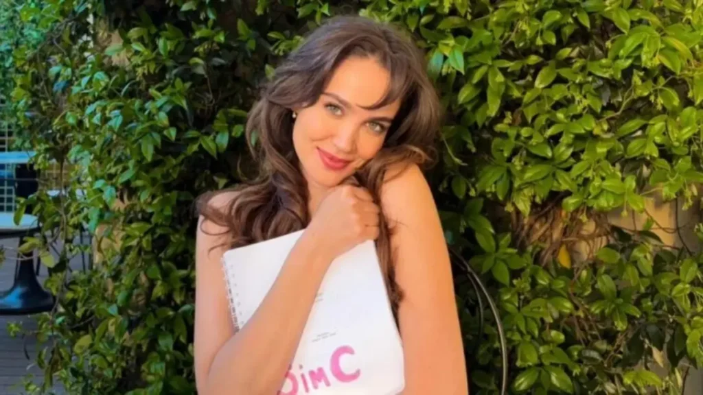 Merih Öztürk preparing for her role as Simay in Kanal D drama Haysiyet
