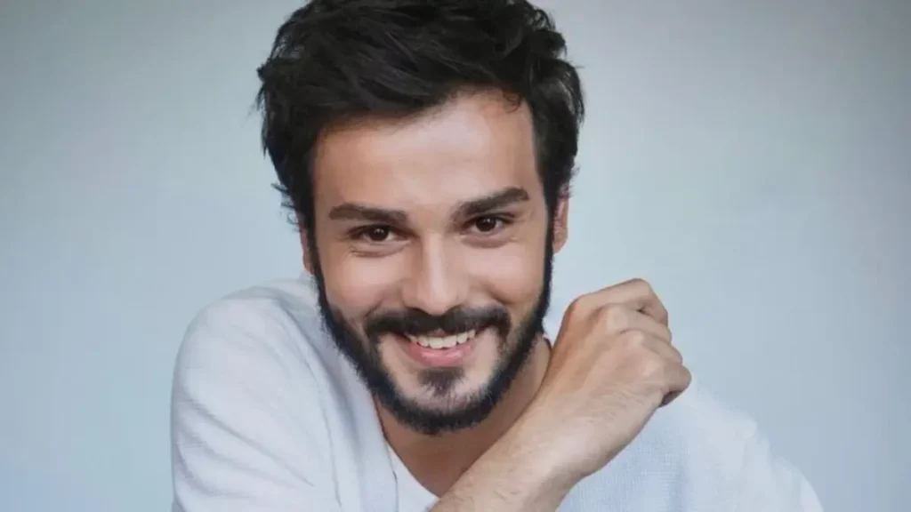 Taha Baran Özbek Joins Mercan Köşk as Poyraz: Why ATV’s New Drama Is Already Creating Buzz Taha Baran Özbek joins ATV drama Mercan Köşk as Poyraz