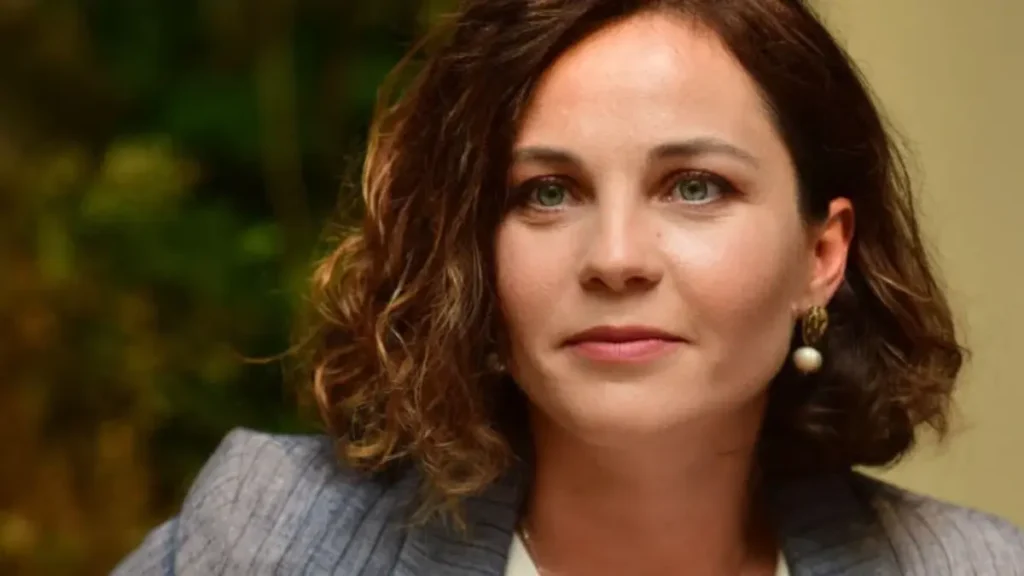 Tülin Özen joins the cast of ATV’s Turkish drama Mercan Köşk as Suna